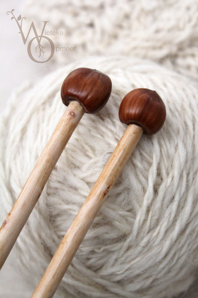 knitting needles detail hazelnut ends
